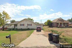 741 Oklahoma Ave, Mountain View, OK 73062