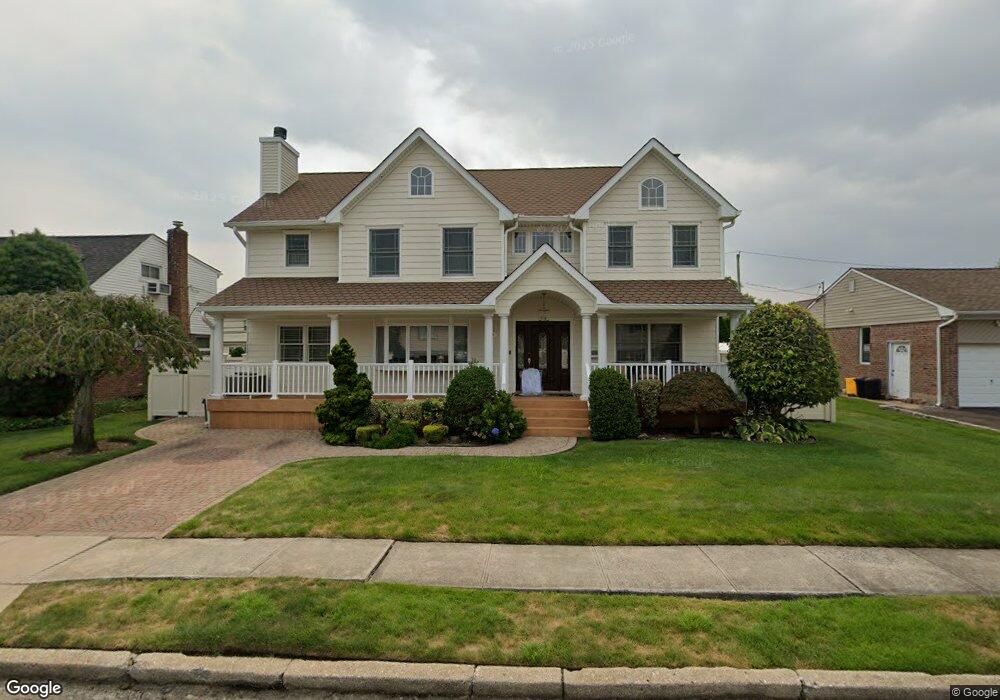 29 Clark St, Plainview, NY 11803 - photo 1