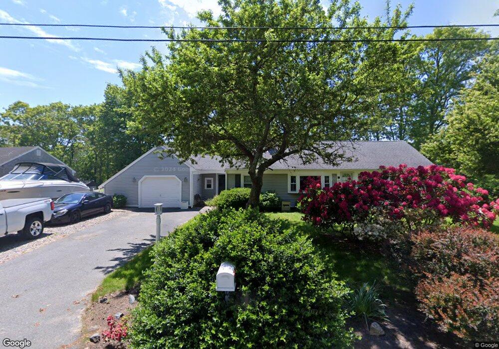 33 Newfield Ln, Yarmouth Port, MA 02675 - photo 1