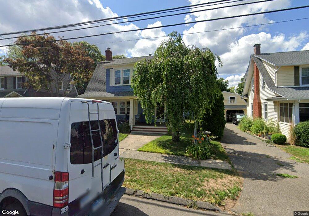 181 Housatonic Ave, Stratford, CT 06615 - photo 1