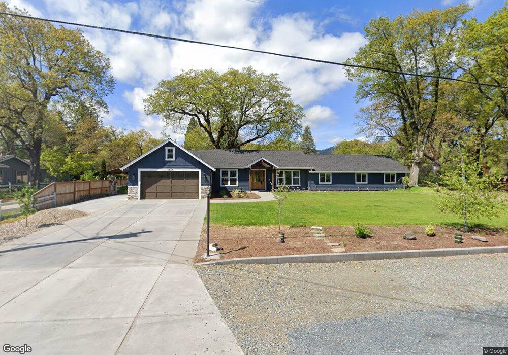 1785 Niedermeyer Dr, Central Point, OR 97502 - photo 1