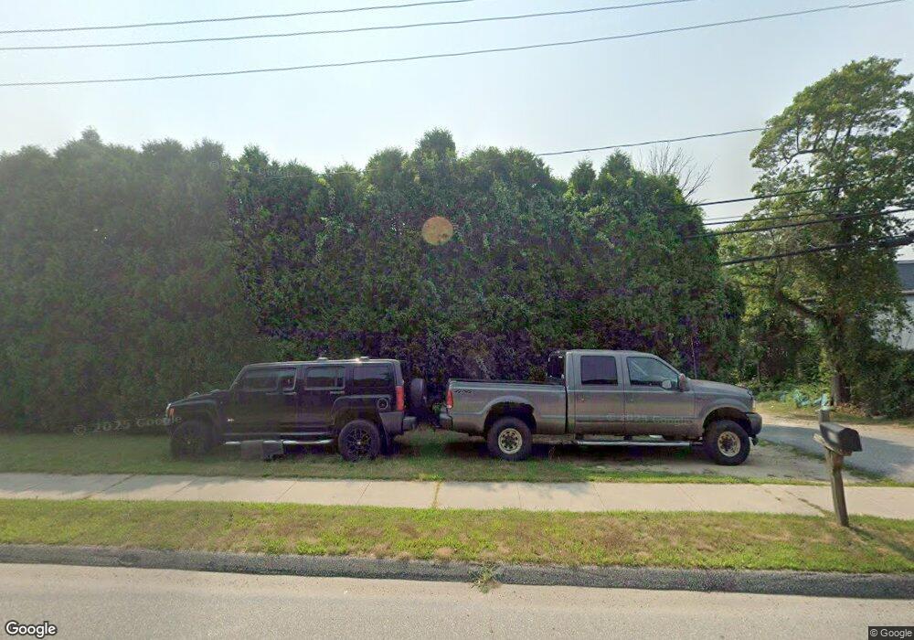 164 Flanders Rd, Niantic, CT 06357 - photo 1