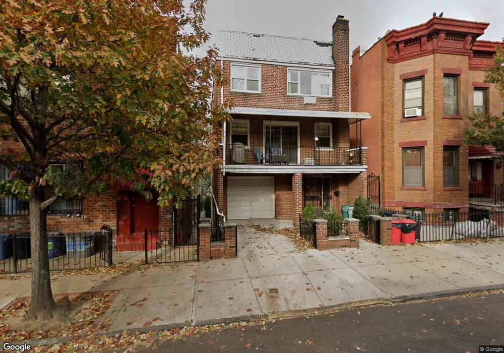 3144 43rd St, Astoria, NY 11103 - photo 1