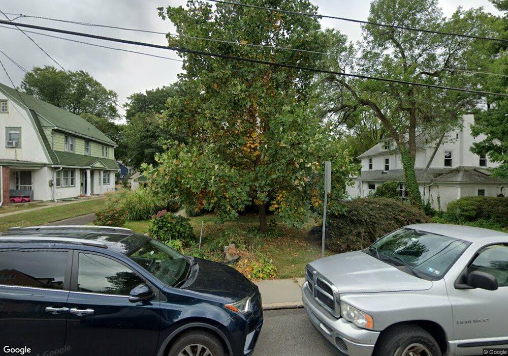 113 Saint Pauls Rd, Ardmore, PA 19003 - photo 1