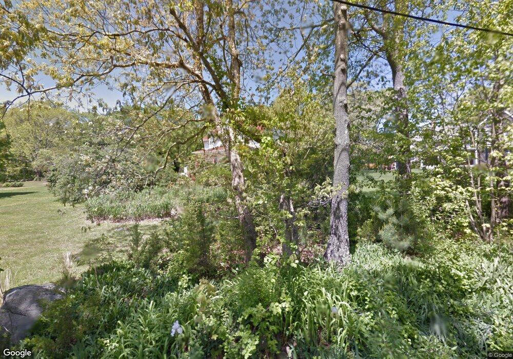 14 Laurel Ave, Westerly, RI 02891 - photo 1