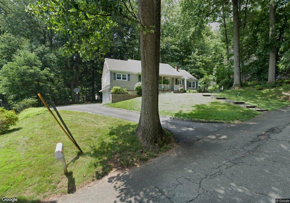 135 Hillside Ave, Watchung, NJ 07069 - photo 1