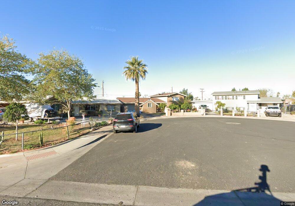 2546 N 47th Dr, Phoenix, AZ 85035 - photo 1