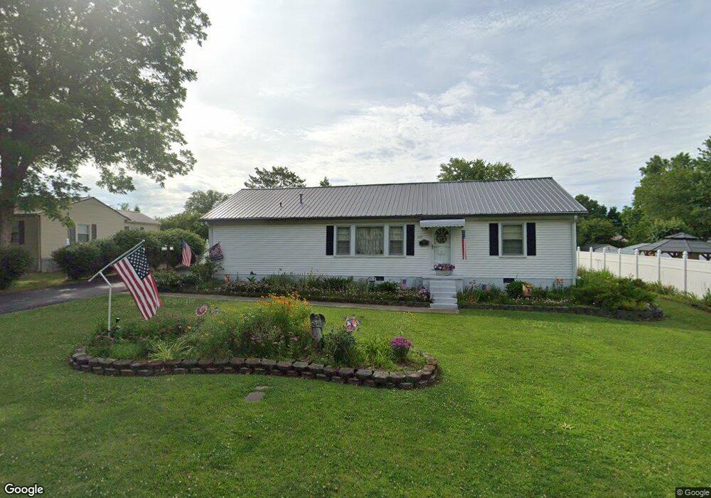 605 Iris Dr, Manchester, TN 37355 - photo 1