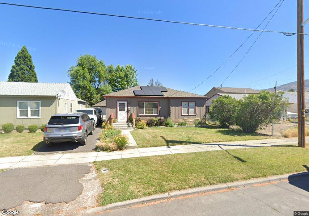 2525 Darrow Ave, Klamath Falls, OR 97601 - photo 1