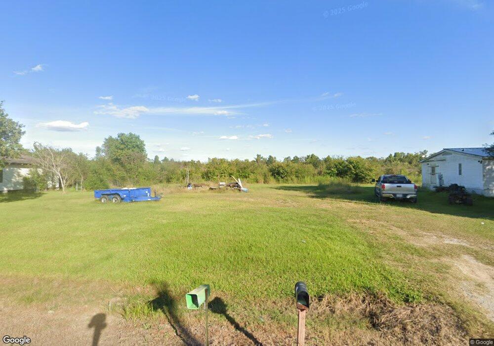 319 Ashland Dr, Houma, LA 70363 - photo 1