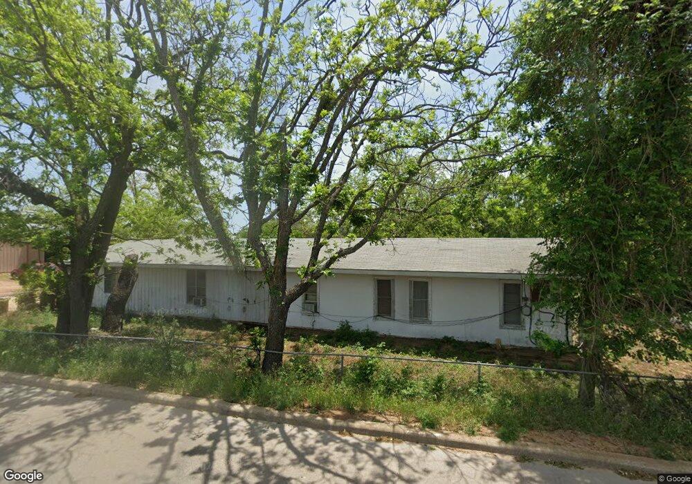 1601 N Llano St, Fredericksburg, TX 78624 - photo 1
