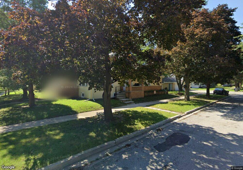601 W Atlantic Ave, Waukegan, IL 60085 - photo 1