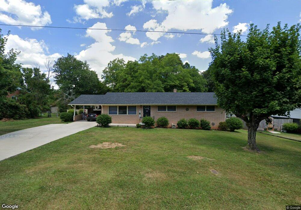 1501 Arrowwood Rd, Asheboro, NC 27205 - photo 1