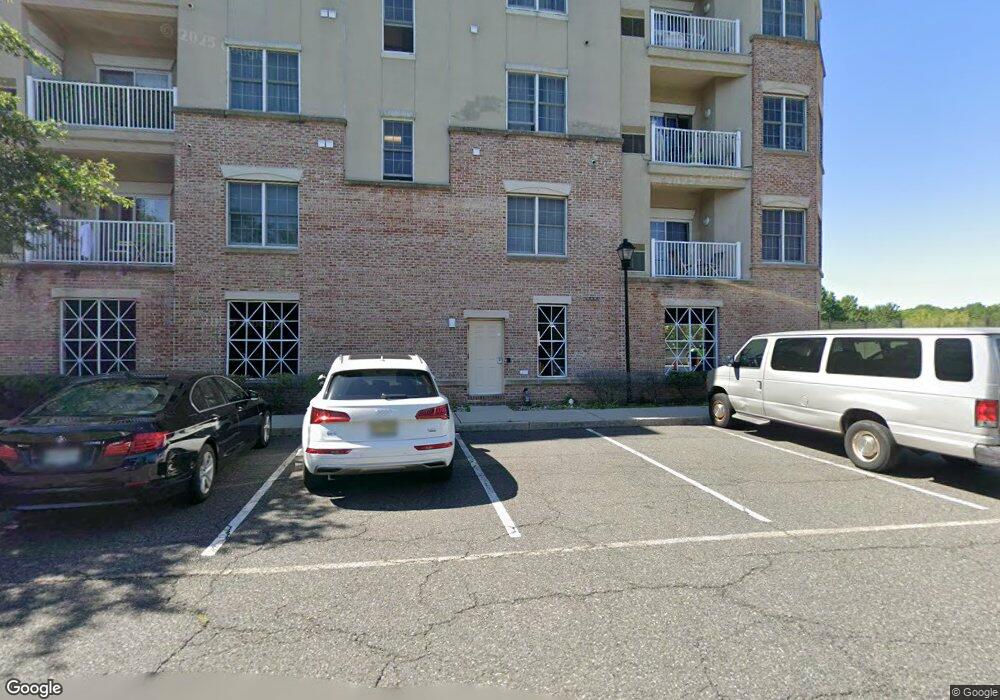 2104 Windsor Park Ct, Englewood, NJ 07631 - photo 1