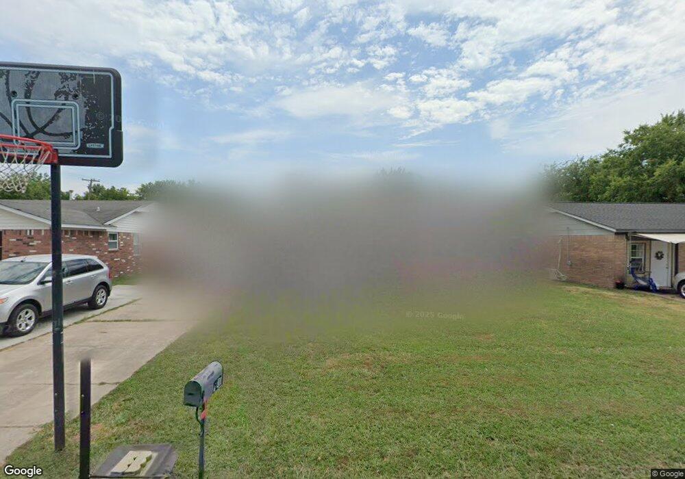 1105 S Broadway St, Skiatook, OK 74070 - photo 1