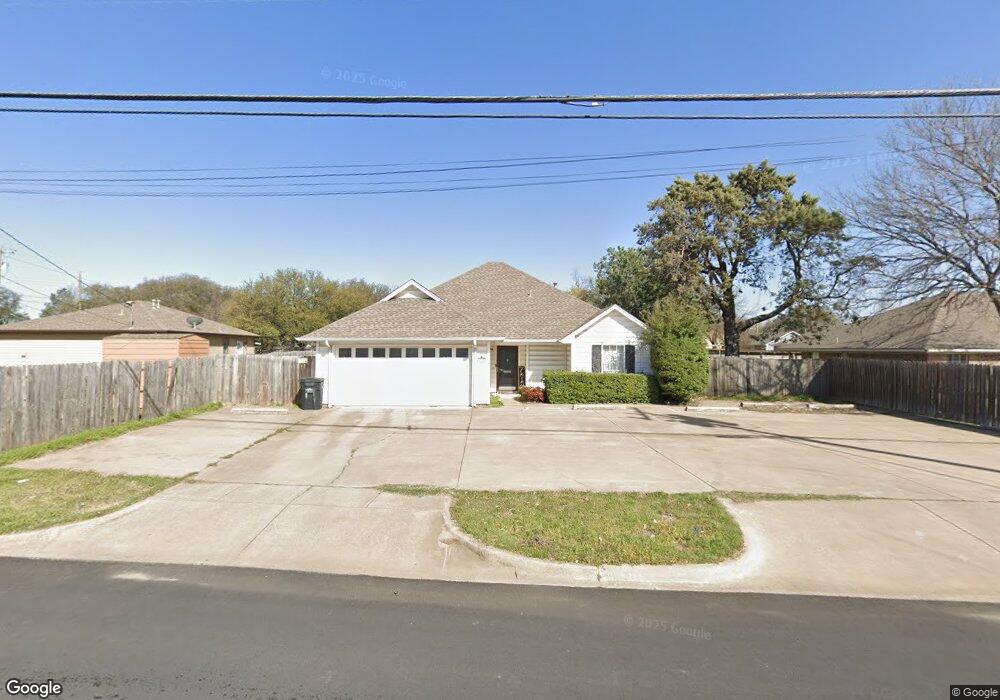 1204 Spell Ave, Cleburne, TX 76033 - photo 1