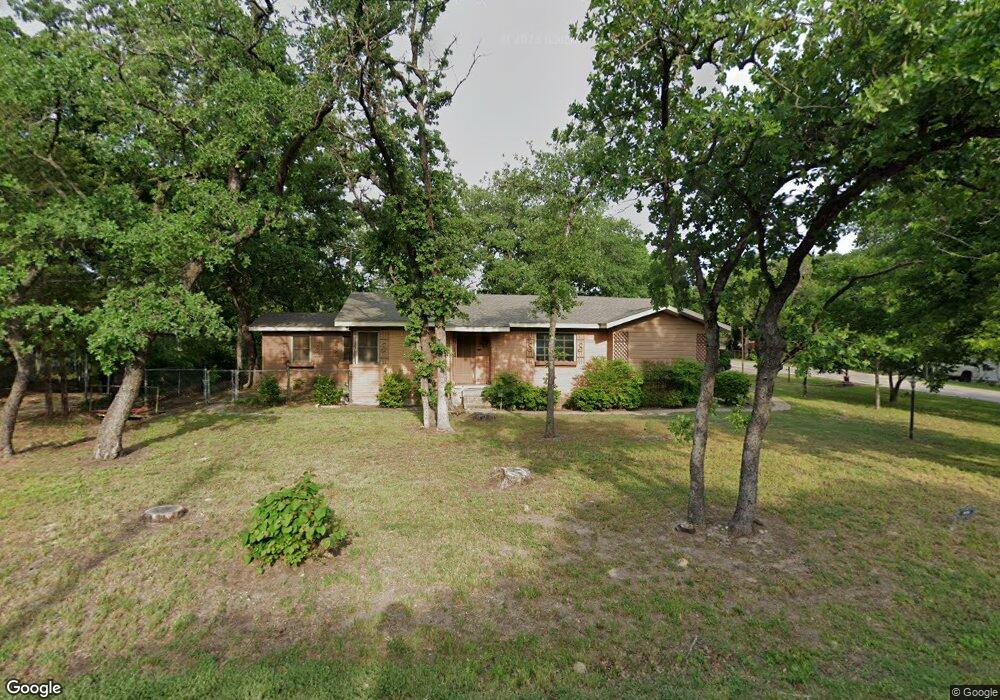 909 Red Bud Dr, Azle, TX 76020 - photo 1