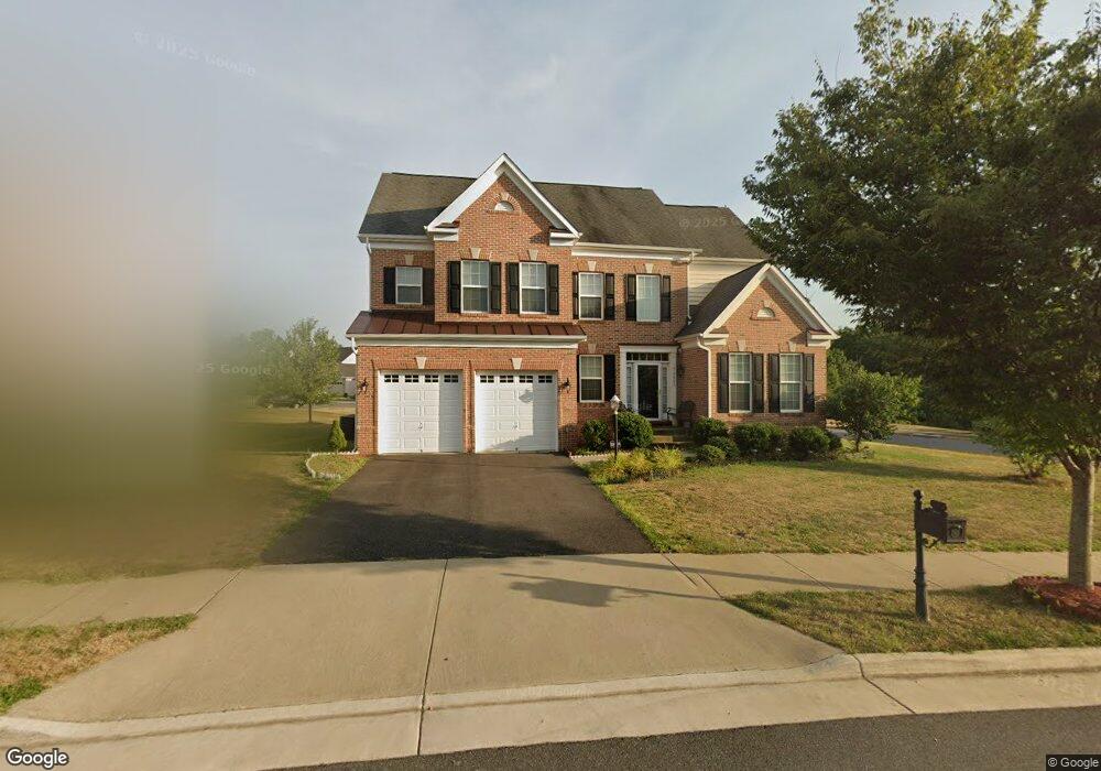 16403 Boatswain Cir, Woodbridge, VA 22191 - photo 1