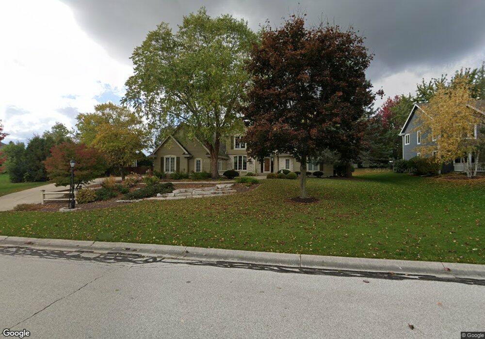 W145N7071 Northwood Dr, Menomonee Falls, WI 53051 - photo 1