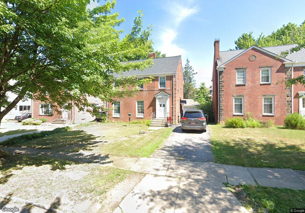3509 Berkeley Rd, Cleveland, OH 44118 - photo 1