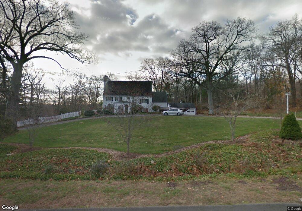 9 Woodway Ln, Wilton, CT 06897 - photo 1