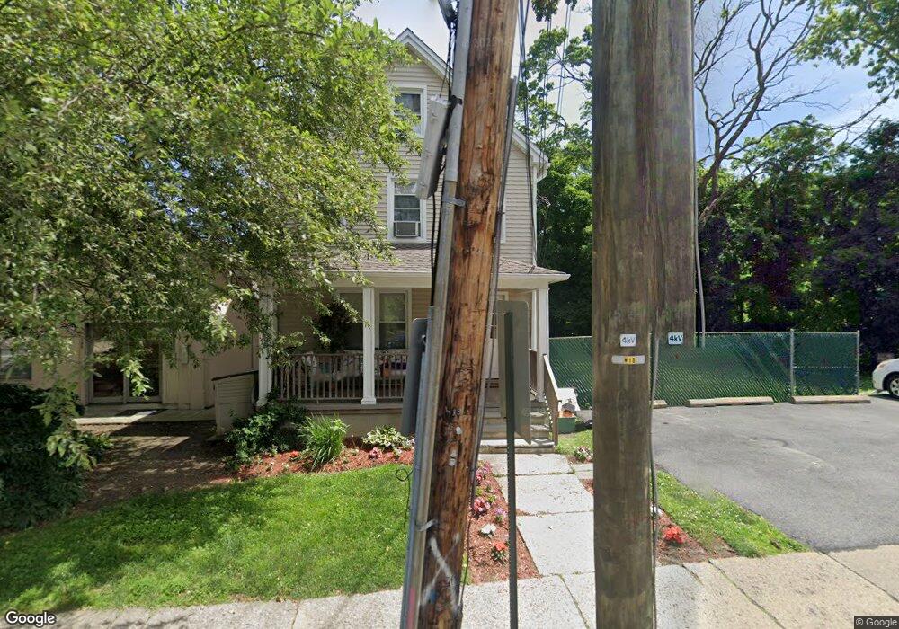 579 N Barry Ave unit 2, Mamaroneck, NY 10543 - photo 1