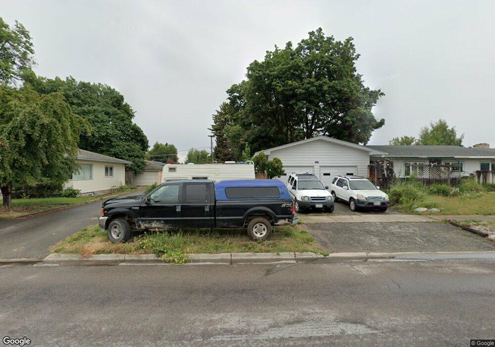 845 11th St E, Kalispell, MT 59901 - photo 1