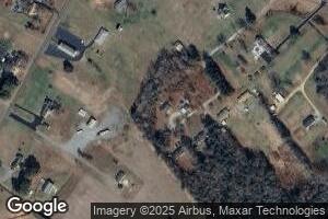 206 Jenkins Neck Rd, Dutton, VA 23050