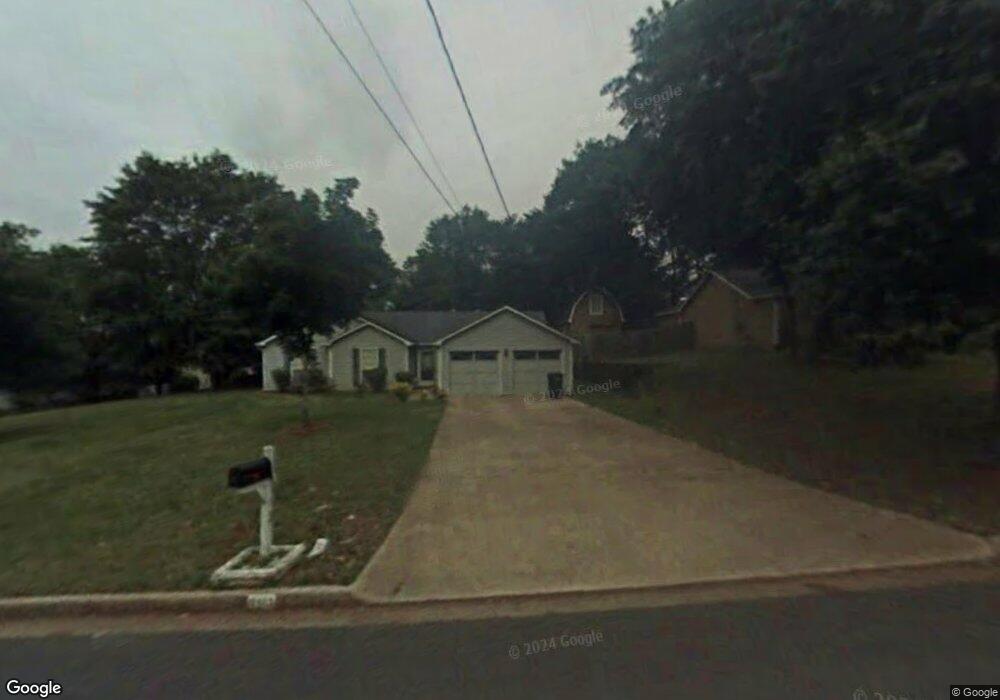 6113 Amberly Rd unit III, Rex, GA 30273 - photo 1