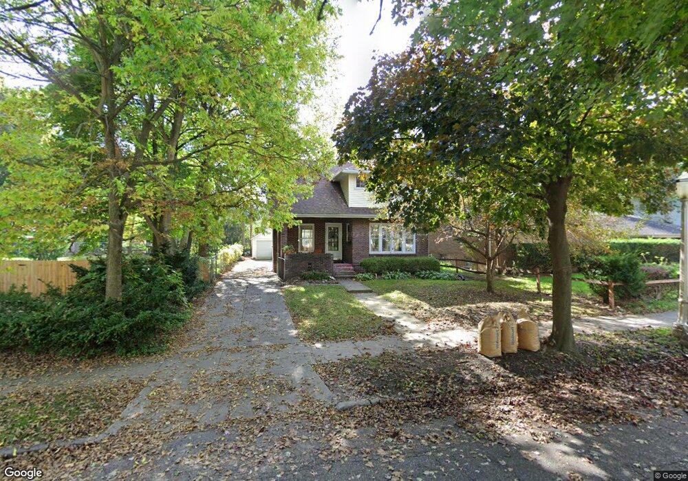 711 Britten Ave, Lansing, MI 48910 - photo 1