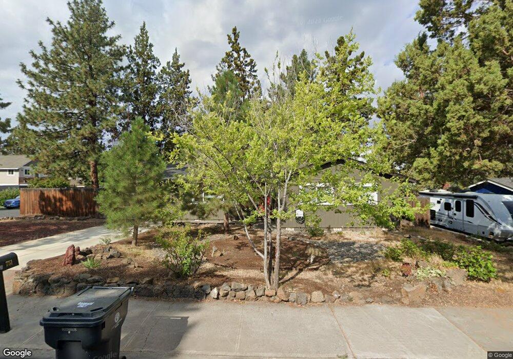 751 SE Douglas St, Bend, OR 97702 - photo 1