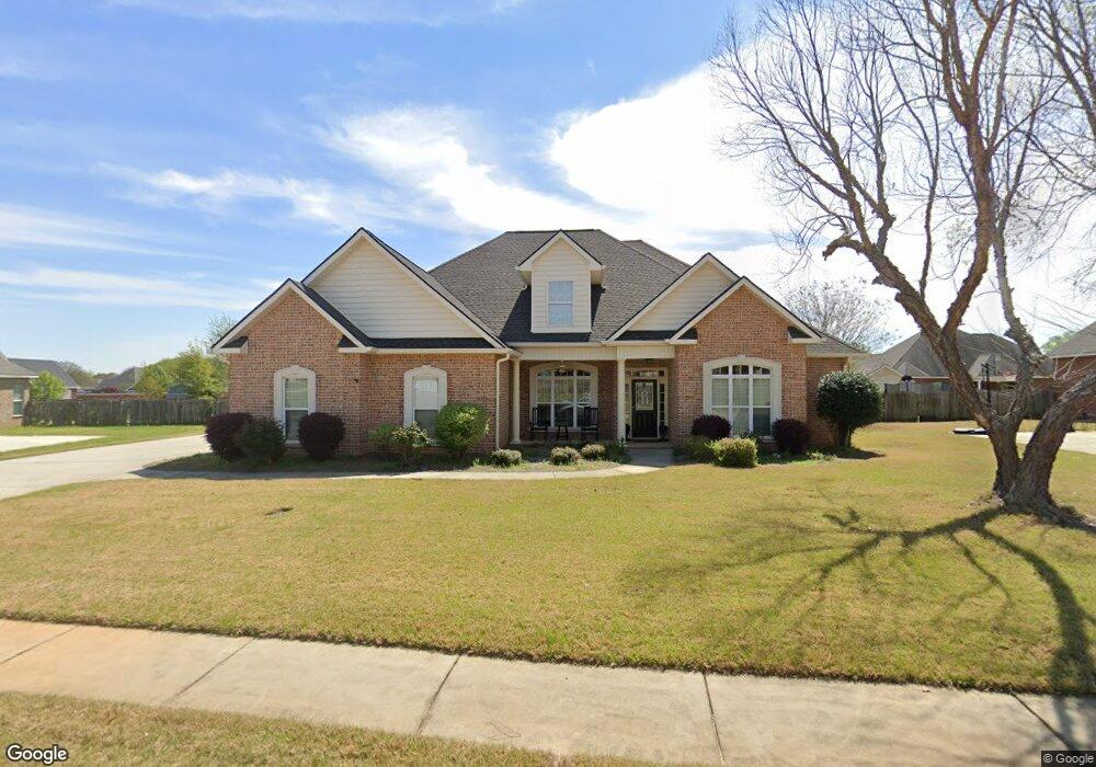 137 Flora Cir, Warner Robins, GA 31088 - photo 1