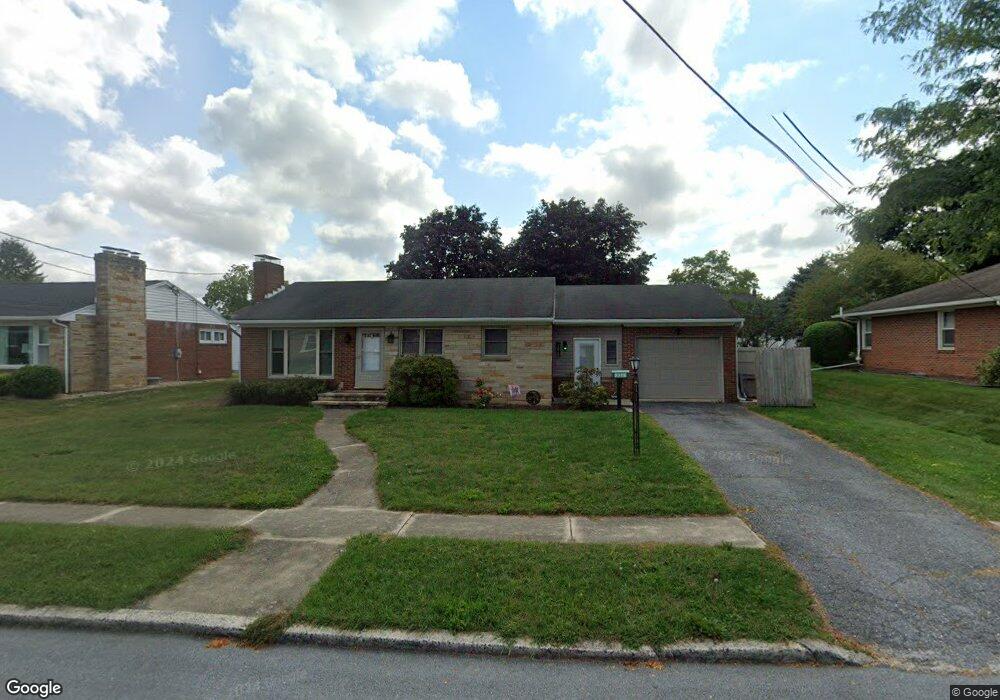 331 Harrison Ave, Waynesboro, PA 17268 - photo 1