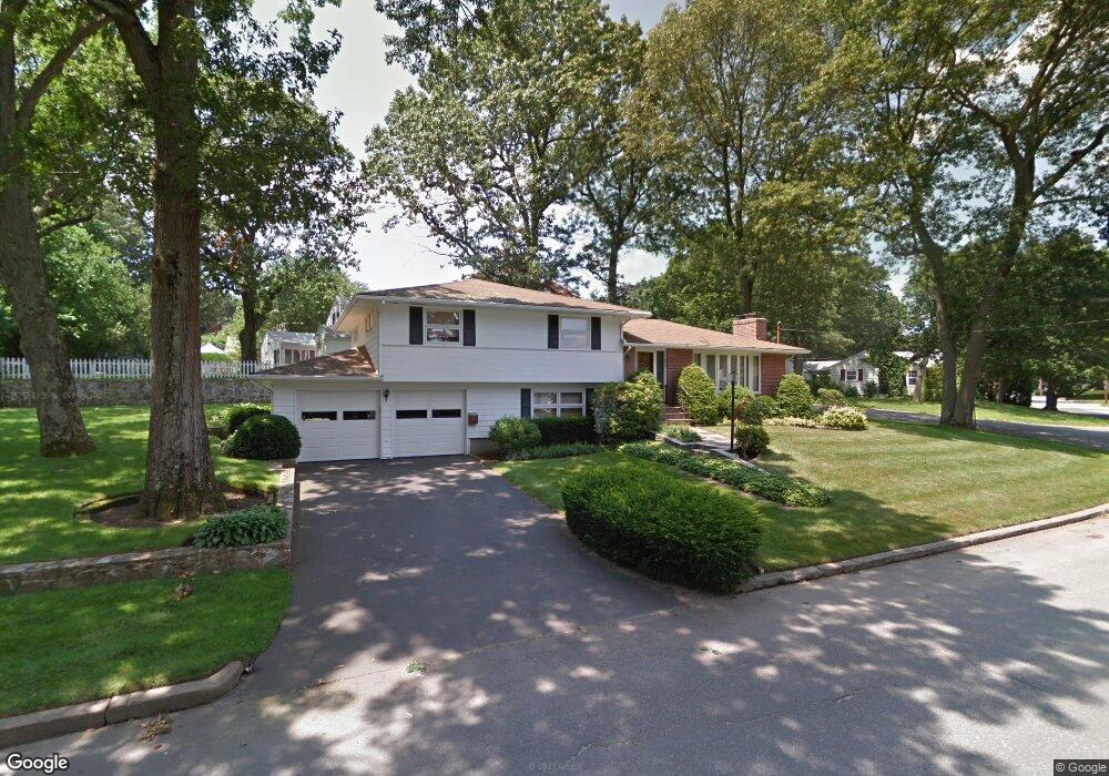 190 Deerfield Rd, Cranston, RI 02920 - photo 1