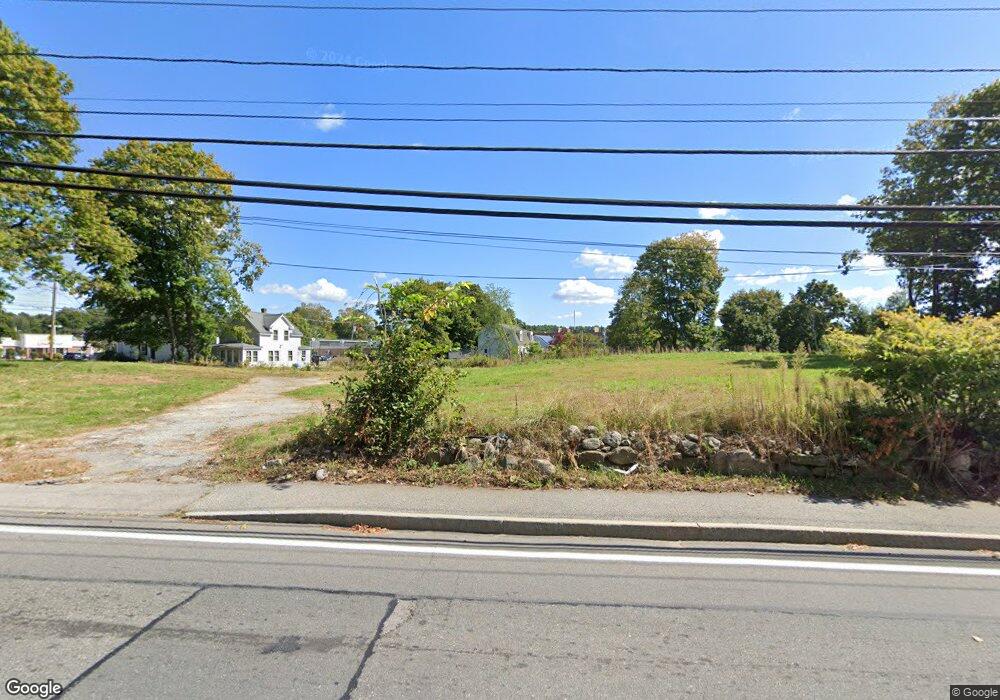 1175 Mammoth Rd, Dracut, MA 01826 - photo 1