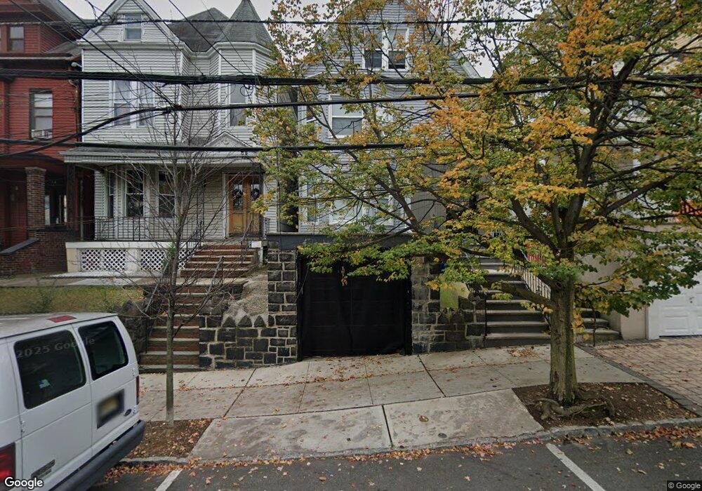 17 47th St unit 2, Weehawken, NJ 07086 - photo 1