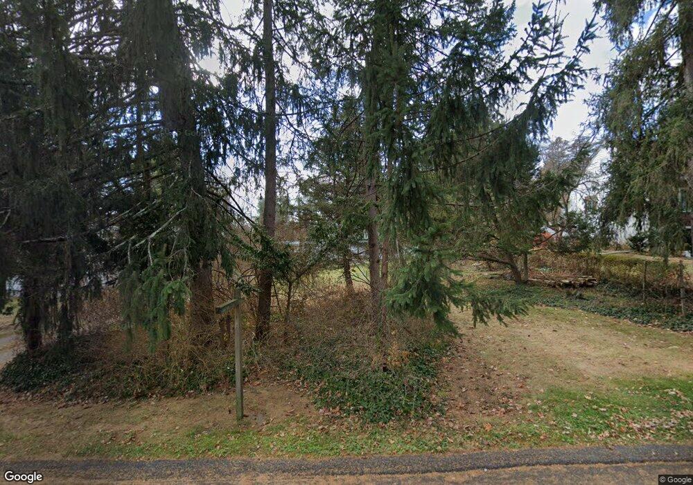 8 Alice Ct, Poughkeepsie, NY 12603 - photo 1