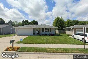 2710 N Taylor Dr, Sheboygan, WI 53083