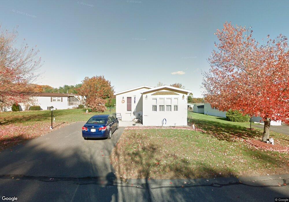 98 Clayton Dr, West Springfield, MA 01089 - photo 1