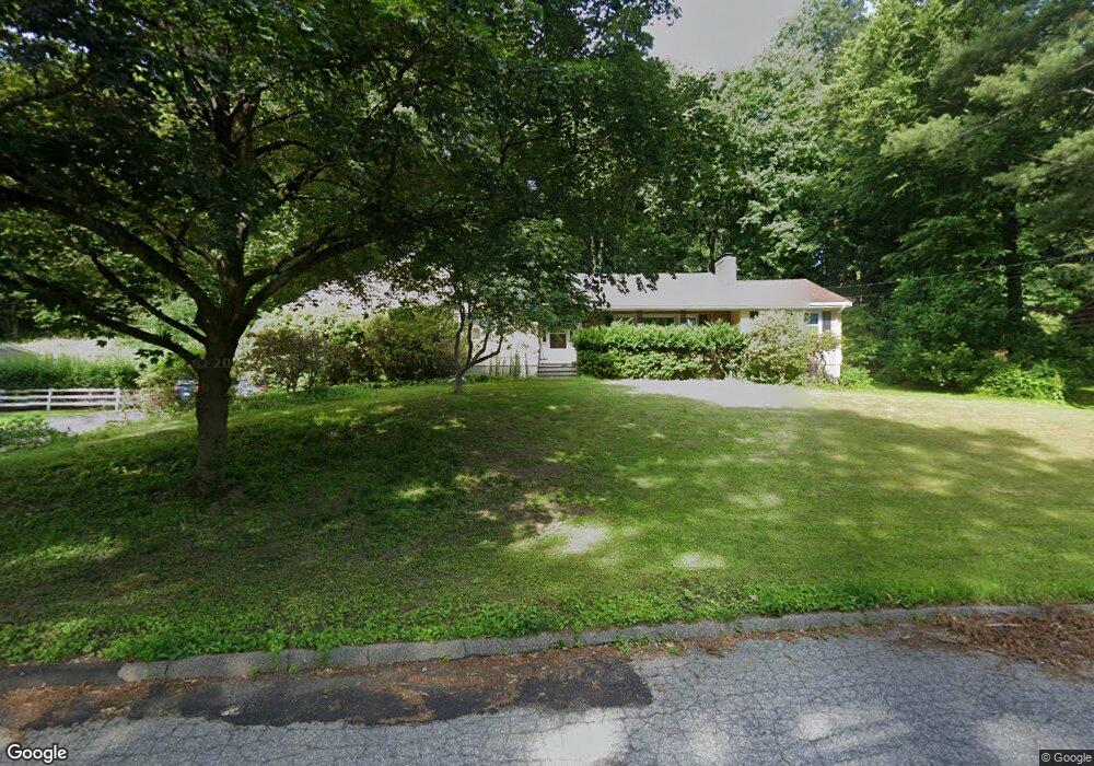 60 Dogwood Ct, Stamford, CT 06903 - photo 1