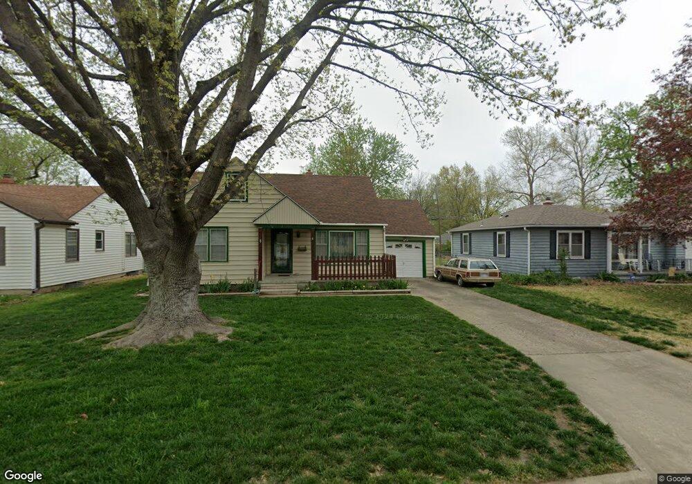3126 SW Sena Dr, Topeka, KS 66604 - photo 1