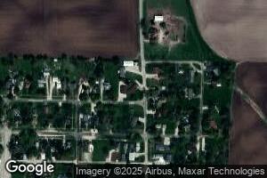 410 N 1st St, Compton, IL 61318