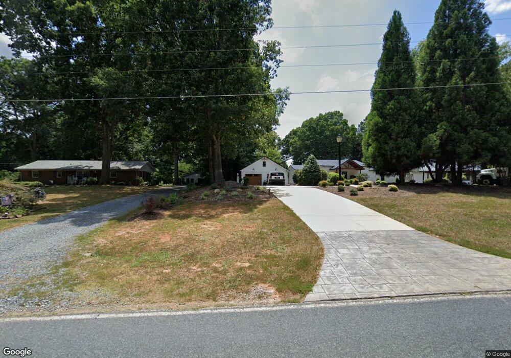 3706 Buffalo Ford Rd, Asheboro, NC 27205 - photo 1