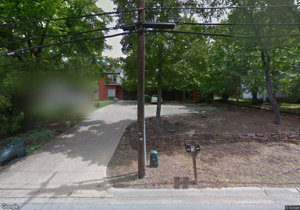 322 E Huntsville Rd unit A & B, Fayetteville, AR 72701 - photo 1