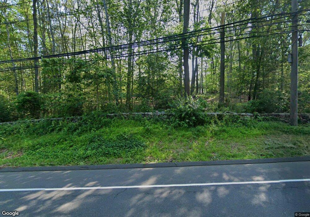 254 Wilton Rd, Westport, CT 06880 - photo 1