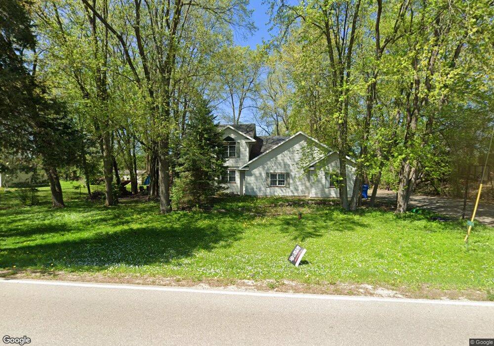 5024 Irish Ln, Fitchburg, WI 53711 - photo 1