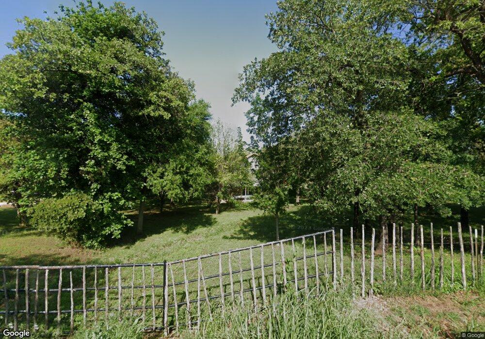 1614 County Road 4764, Boyd, TX 76023 - photo 1