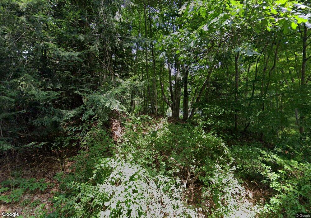 19 Lamppost Dr, Redding, CT 06896 - photo 1