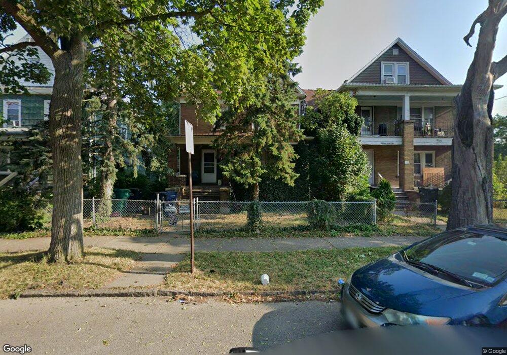 1560 Ashland Ave, Niagara Falls, NY 14301 - photo 1