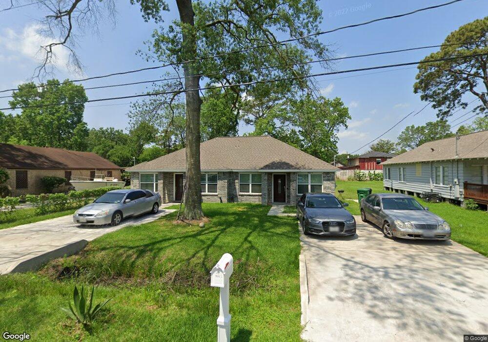 9023 Lanewood Dr unit B, Houston, TX 77016 - photo 1